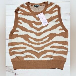 Wild Fable Light Brown Zebra Print Crewneck Fitted Sweater Vest Size Medium New